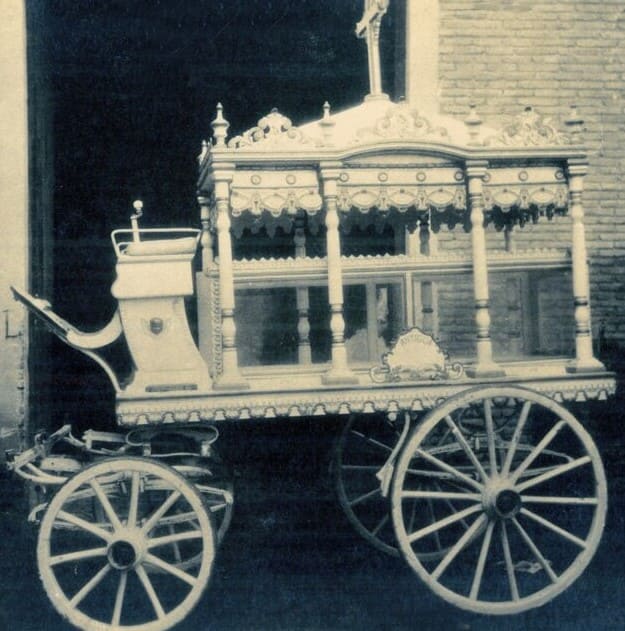 Carro funebre antiguo 20